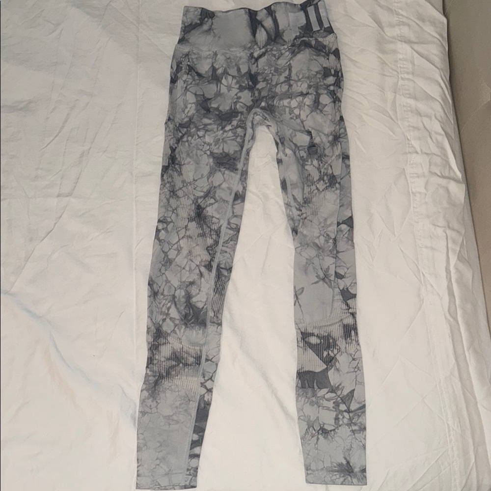 Gray Tie-Dye Leggings